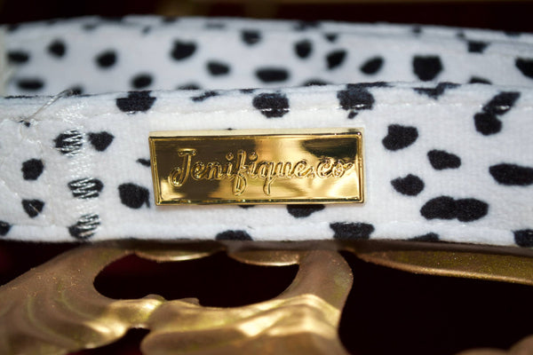 Dalma Bold | Collar & White Jade crystal